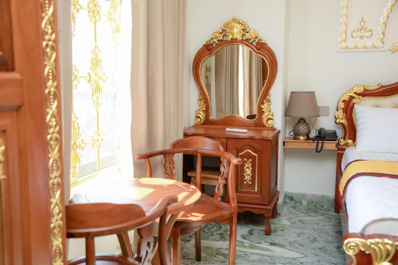 Tri Tam Hotel - Khach San Tri Tam Ben Luc Luaran gambar